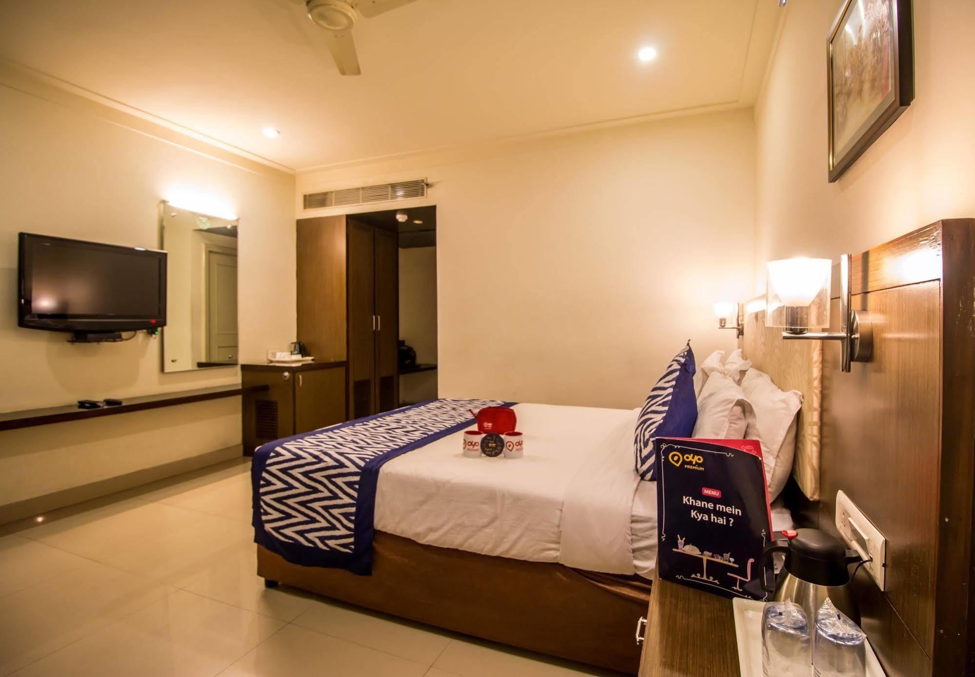 Hotel Budhil Park 维沙卡帕特南 外观 照片