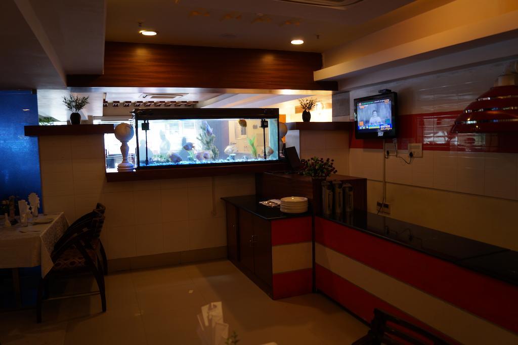 Hotel Budhil Park 维沙卡帕特南 外观 照片